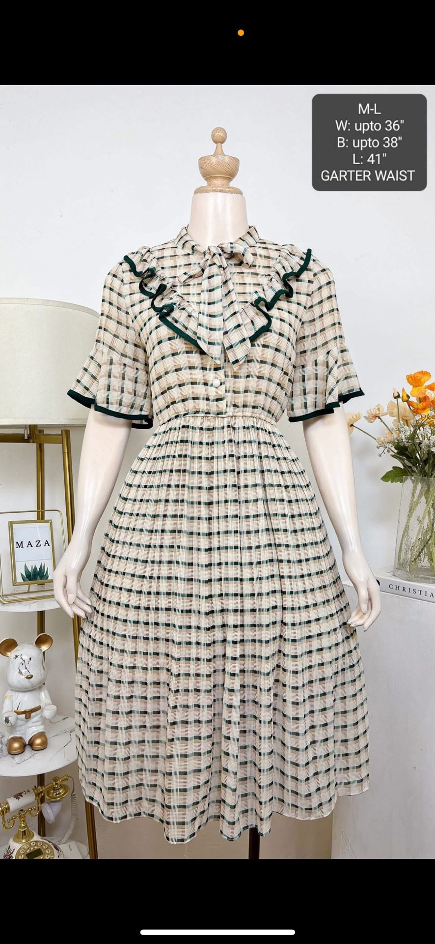 Vintage-Inspired Checkered Midi Dress