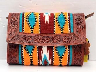 Genuine Leather-Klassy Cowgirland Wool Saddle Blanket Purse with Crossbody Strap