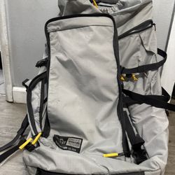 Quest Mountain Backback