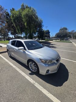 2013 Lexus ct200