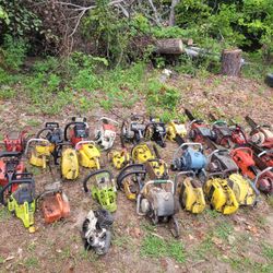 34 Vintage Chainsaws 