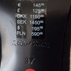 Black B. & Other Stories Size 7