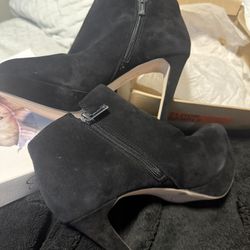 Jessica Simpson Black Platform Ankle Boots – Size 9