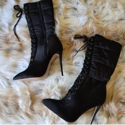 Super Sexy Women's 5 Inch Lace Up Midcalf Boots