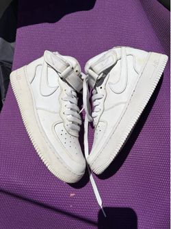 White Nike Air Size:6.5Y
