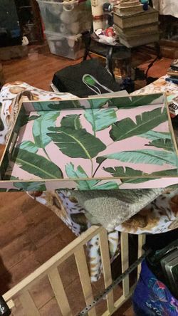 Vintage banana leaves tray 18 3/4 x14