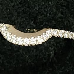  14kt Gold And Diamond Ring