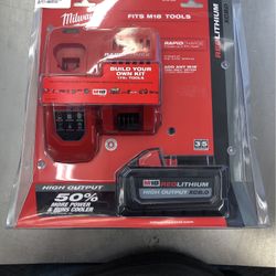 Milwaukee XC8.0 Battery Kit