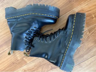 Doc martens platforms