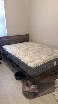 Queen Bed NEED GONE ASAP Mattress included!