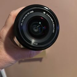 SONY SEL2870 FE 28-70MM F/3.5-5.6 OSS ZOOM LENS FOR MOST A7-SERIES CAMERA