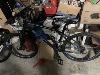 Gt Aggressors Size L