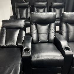 Open box Row Of 3 Premium Power Recliner Seats With USB Plugs