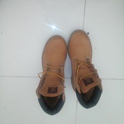 Great Condition Timberland Boots