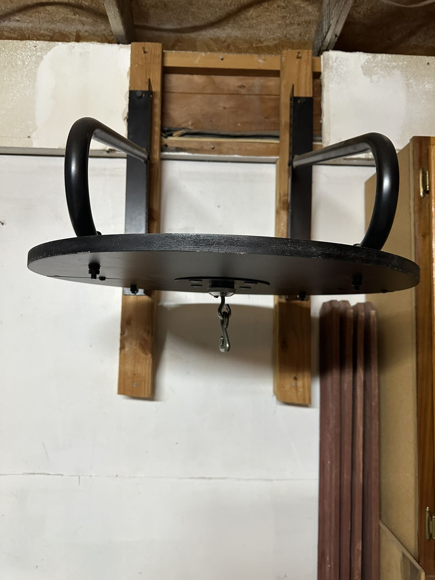 Heavy Duty Wall Bracket For Speed Bag