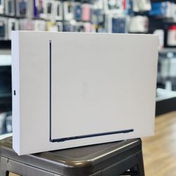 MacBook Air M3 Chip 15 Inch 512gb