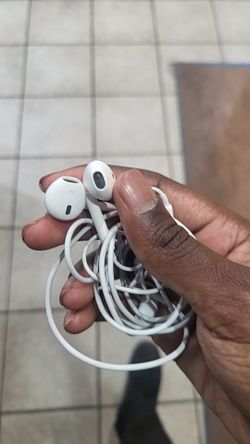 Wired Earbuds