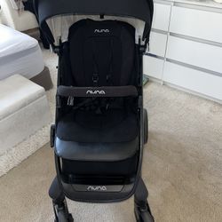 TAVO™ Stroller and PIPA™ Travel System