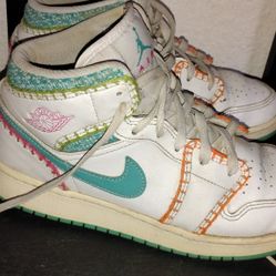 6.5Y Jordans