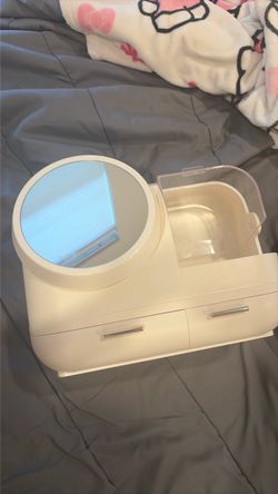 Storage for makeup/ anything with mirror