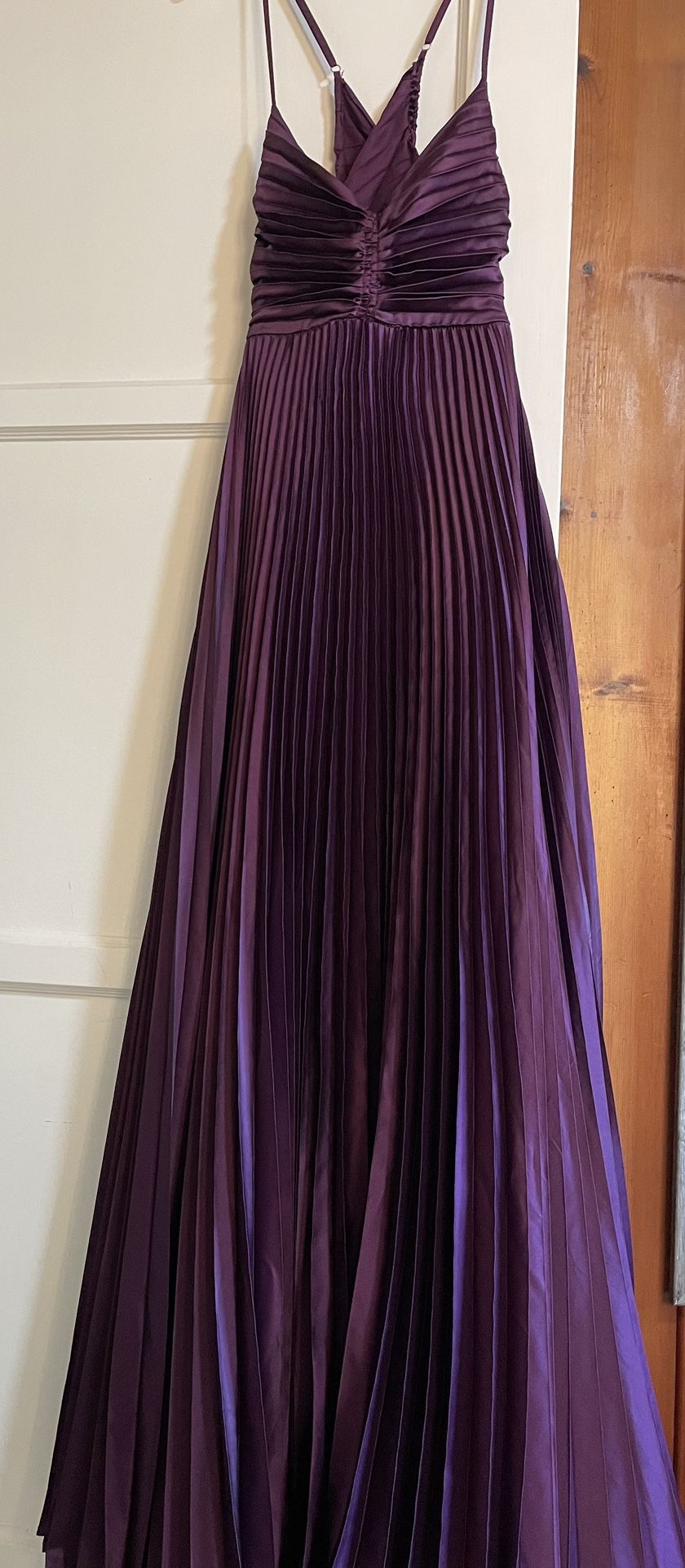 Alice + Olivia Knockoff Sleeveless Halter Neck Pleated Maxi Dress