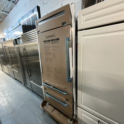 Pro 36” Sub-zero Refrigerator 2 Bottom Drawer Freezer New With Manufacture Warranty 