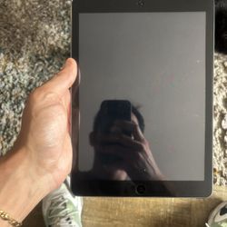 APPLE IPAD AIR