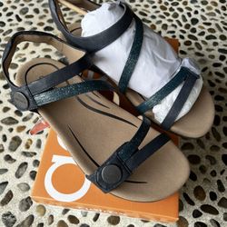 Aetrex Sandals