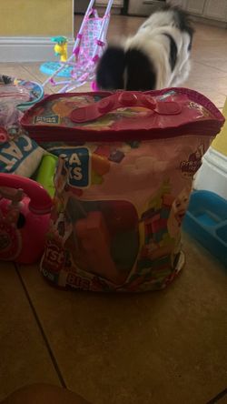 Mega blocks
