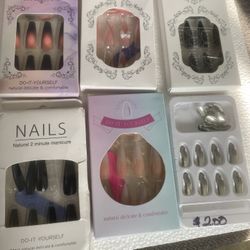 Nails 