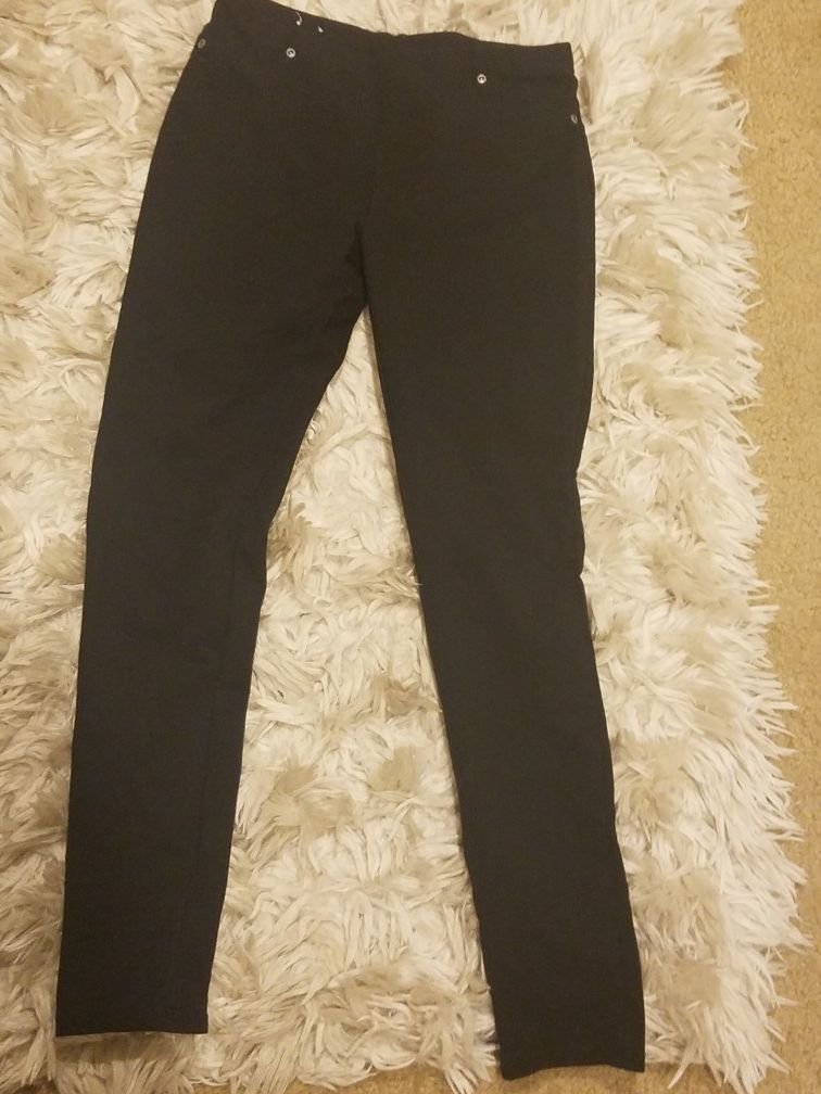 Brand new juniors black jeggings
