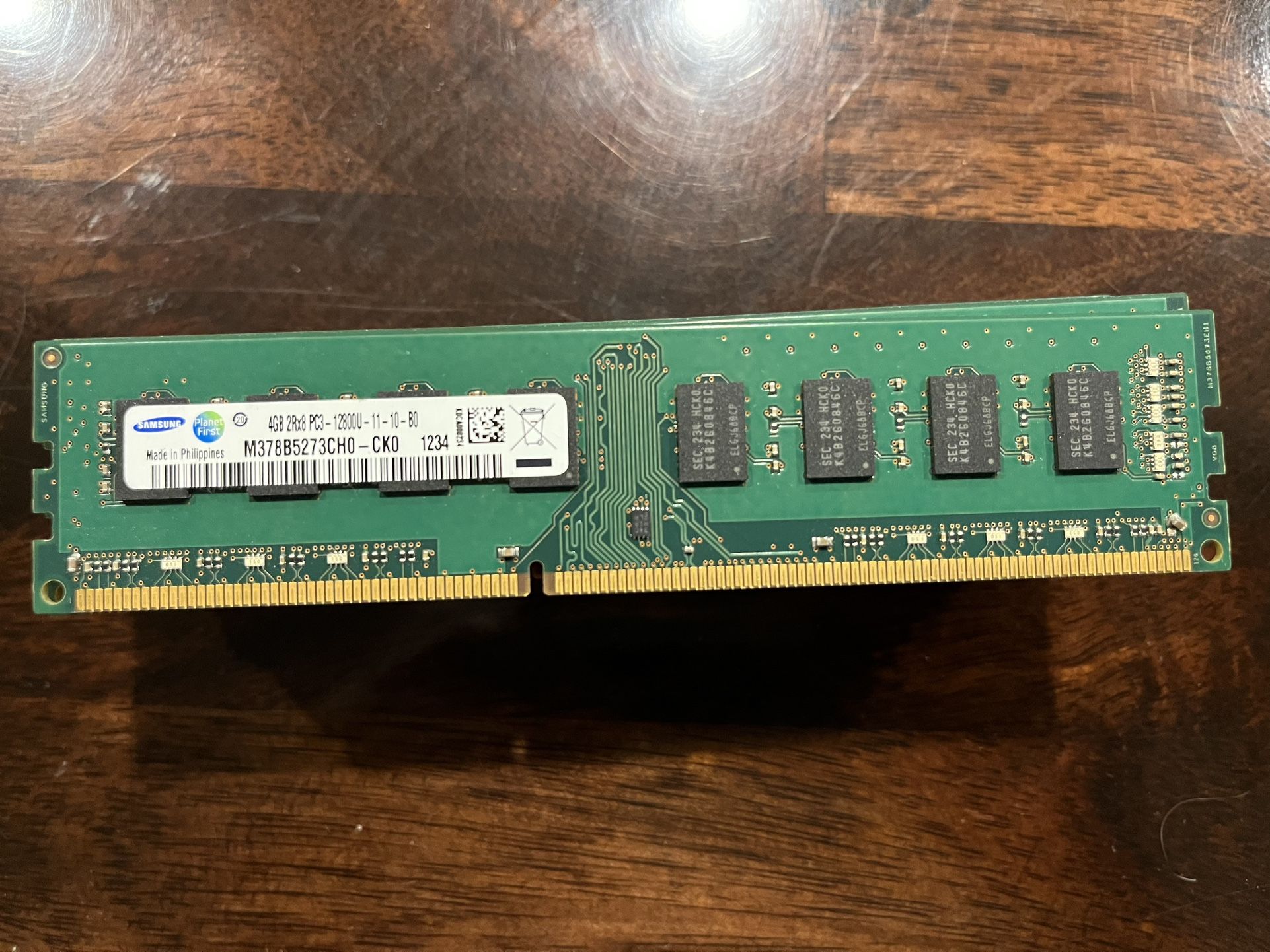 (1007) Samsung 4GB 2Rx8 PC3-12800U-11-11-B1 DDR3 desktop RAM module