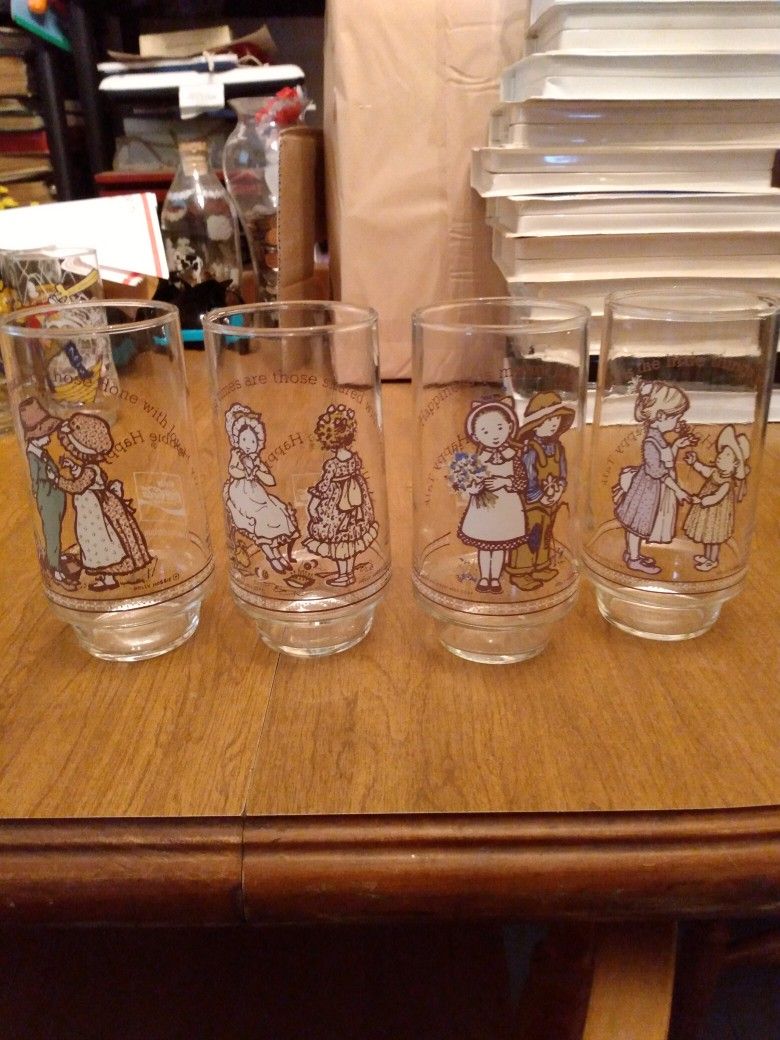 Holly Hobbie Glasses
