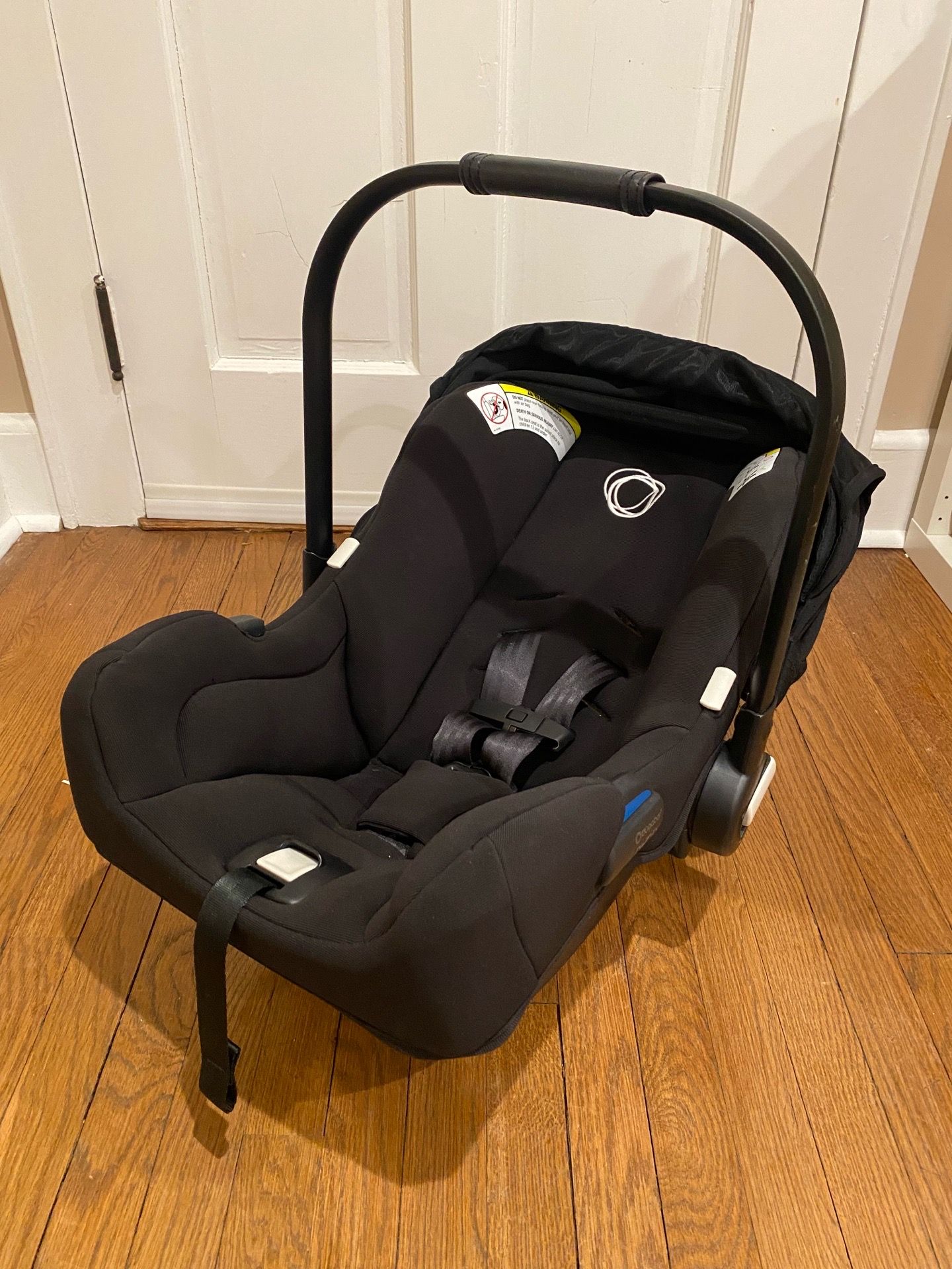 Bugaboo Turtle One Car Seat and base