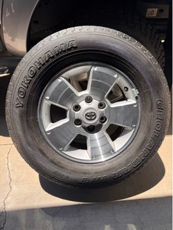 Toyota Tacoma OEM Wheels w/tires