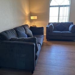 ASHLEY - KENNEWICK SHADOW SOFA & LOVESEAT LIVING ROOM SET **Free Delivery**