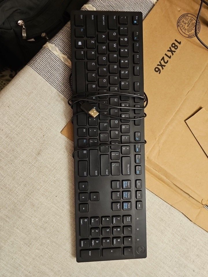 5 Dell Keyboards Bulk