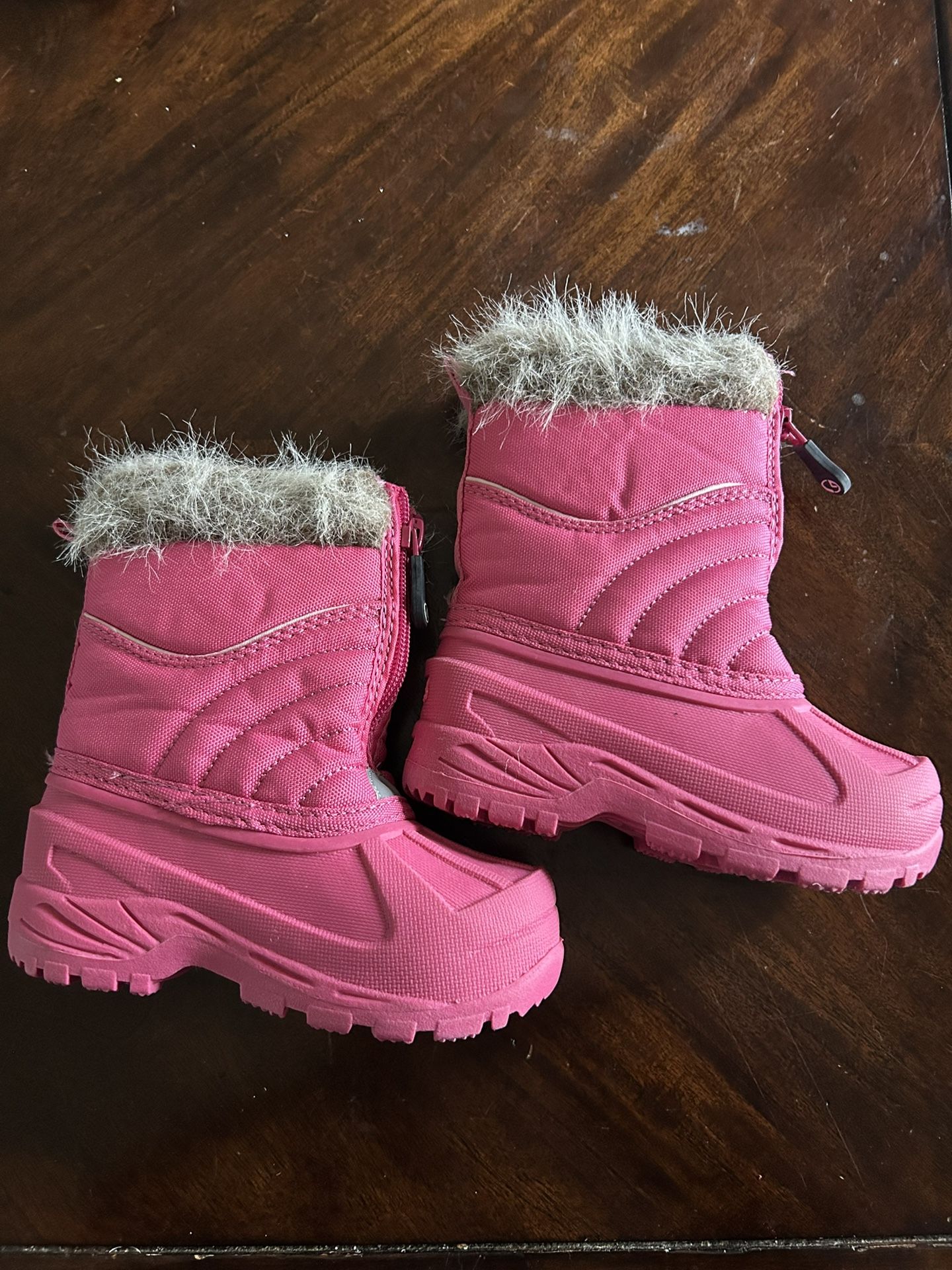 Toddler Size 7 Winter Boots