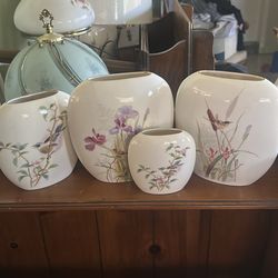 vintage porcelain vases