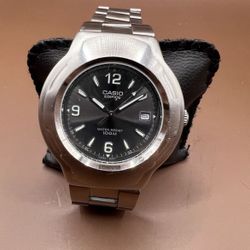 Vintage Casio Edifice EF-104. Stainless Steel. Japan Mov’t . Day-date Watch.