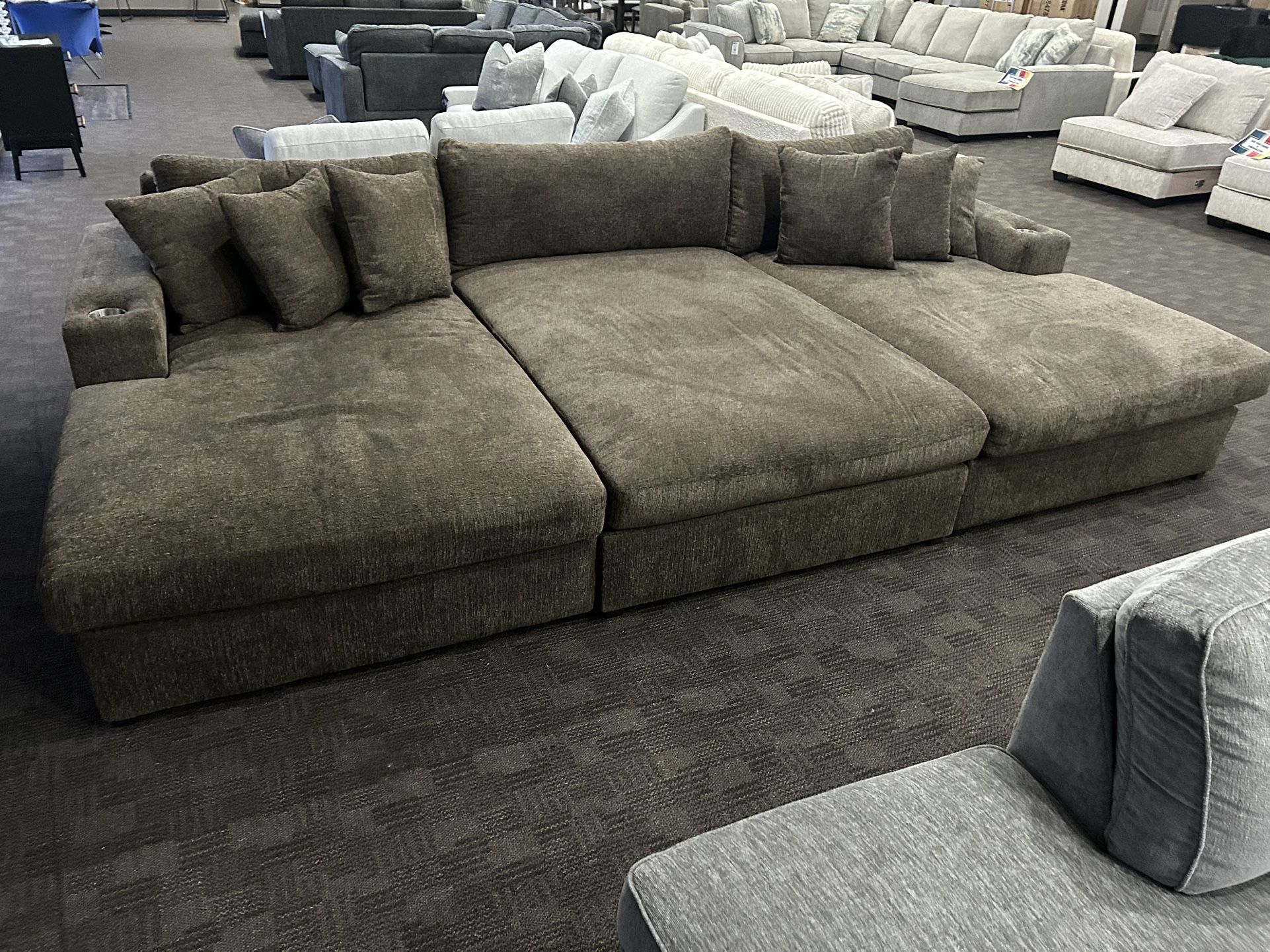 Extra Large And Comfy Theatre Sectional Sofa