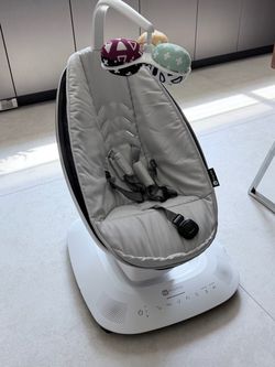4moms MamaRoo Baby Swing