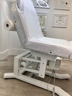 Electric Spa & Dr Chair