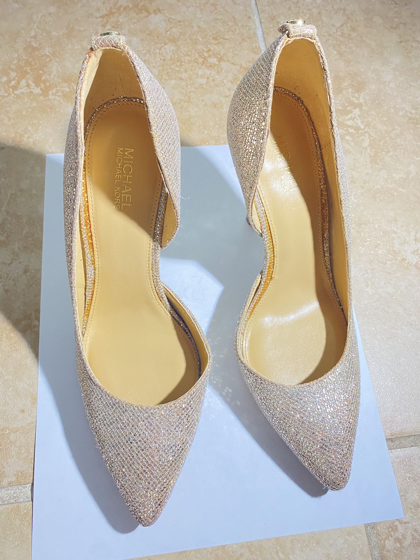 Michael kors heels shoes size 5