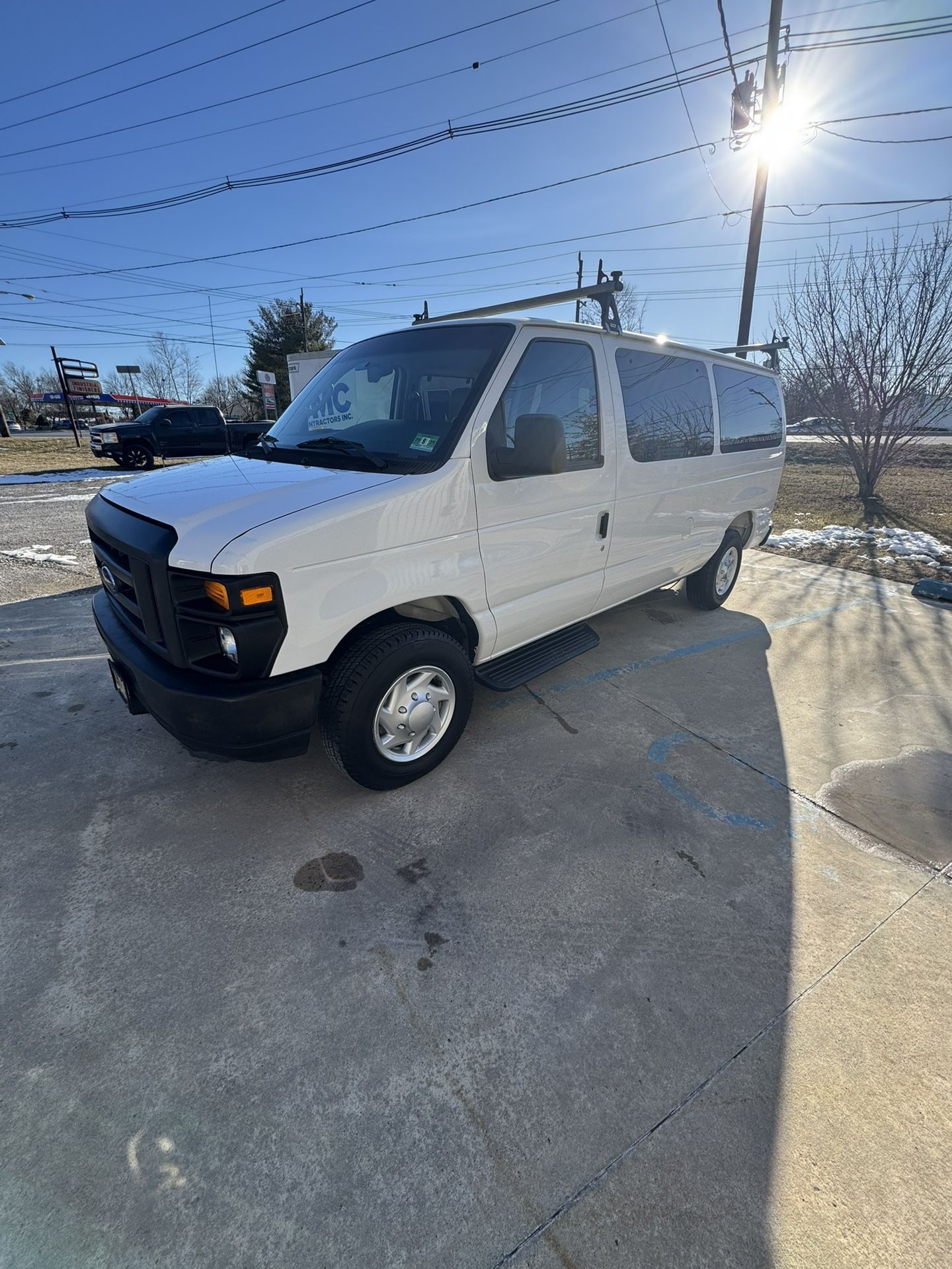 2014 Ford E-350