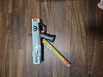 NERF Rival Apollo XV-700 (Darts Included)