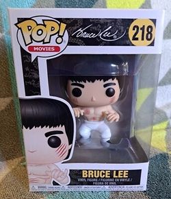 Bruce Lee Pop 218 - Kung Fu Bruce Lee Funko Pop! 2018 - Vaulted + Protector
