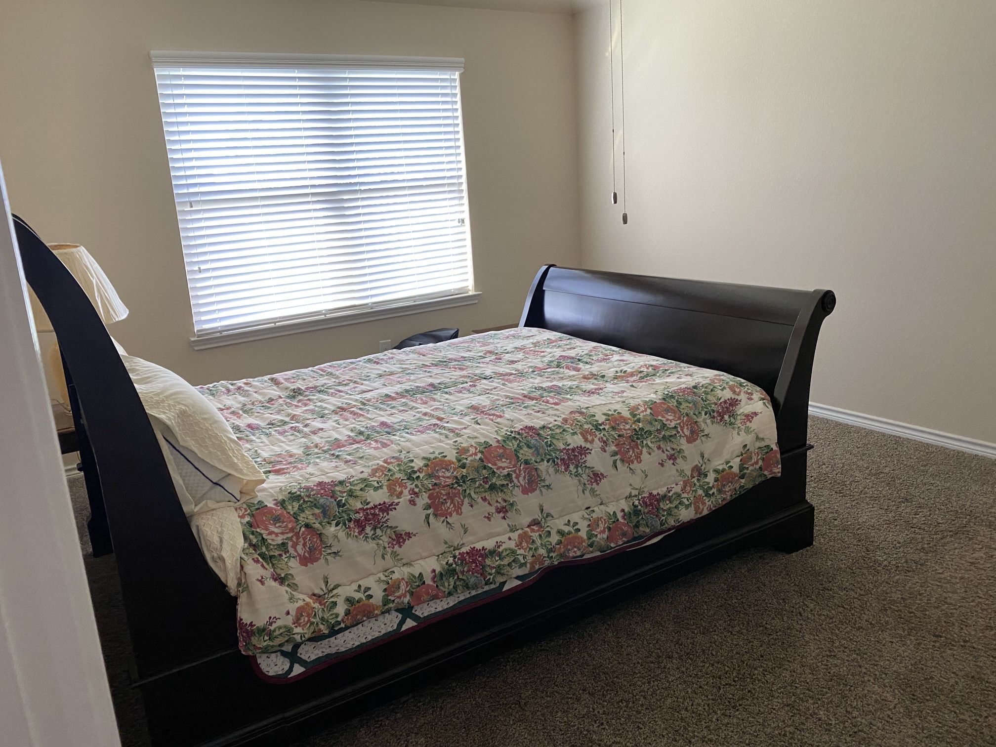 Queen Size Bed Set