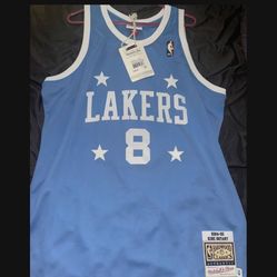 Authentic Kobe Bryant Lakers Jersey Size XL