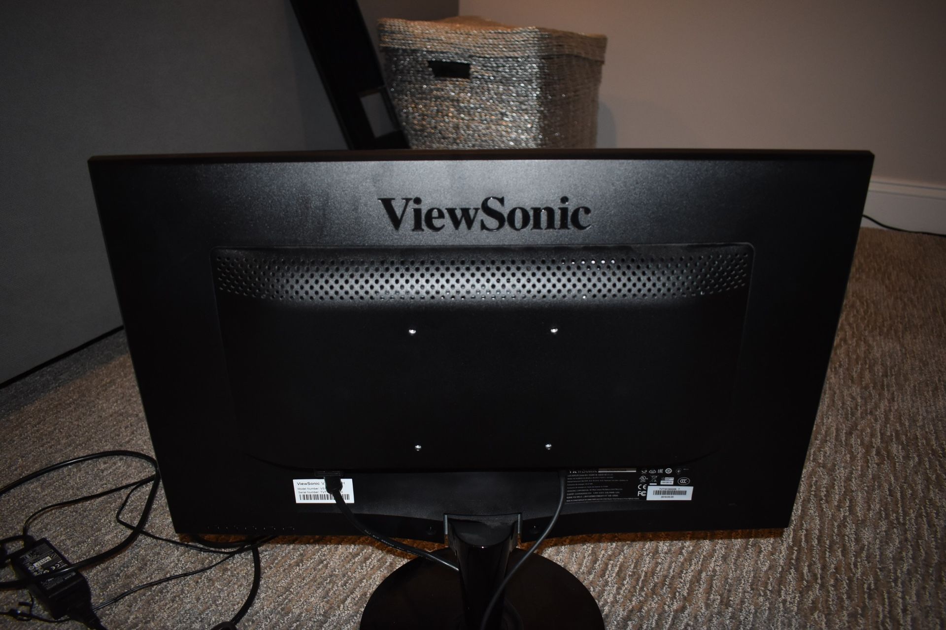 Computer Monitor 